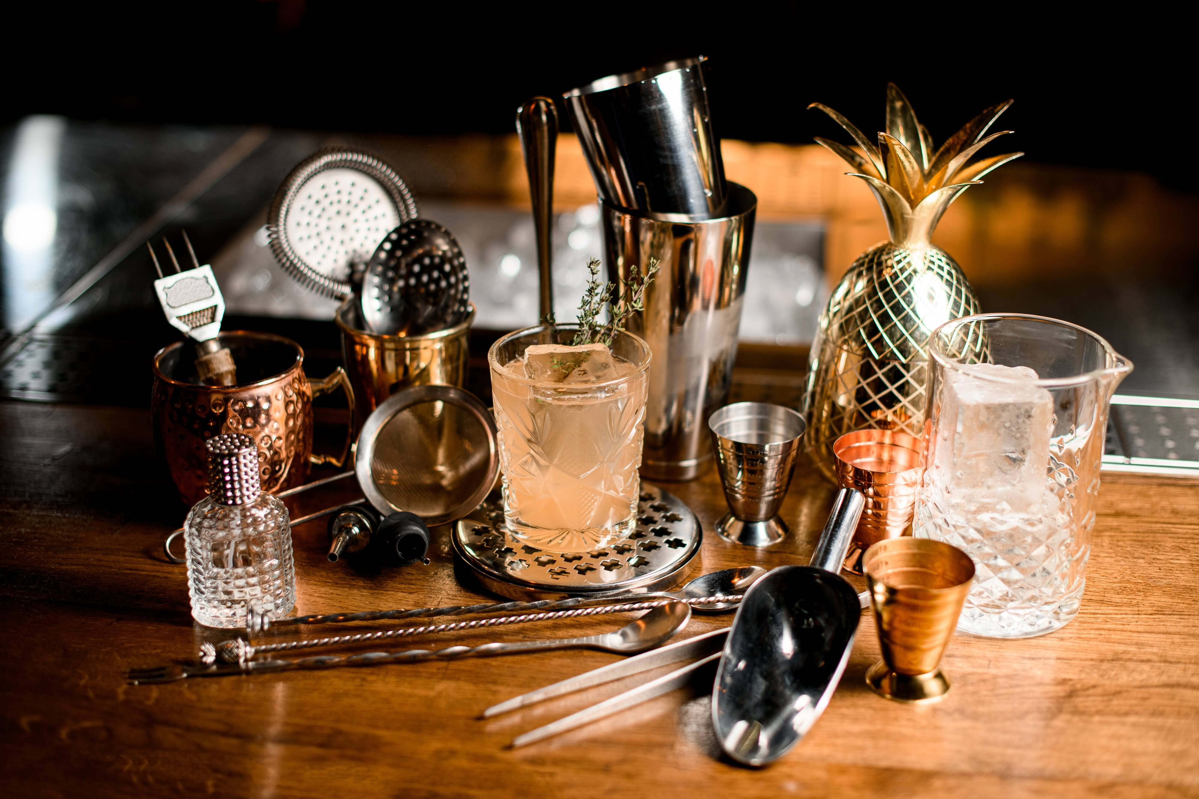 bar set up tools: shaker, glasses, ice bucket, jigger