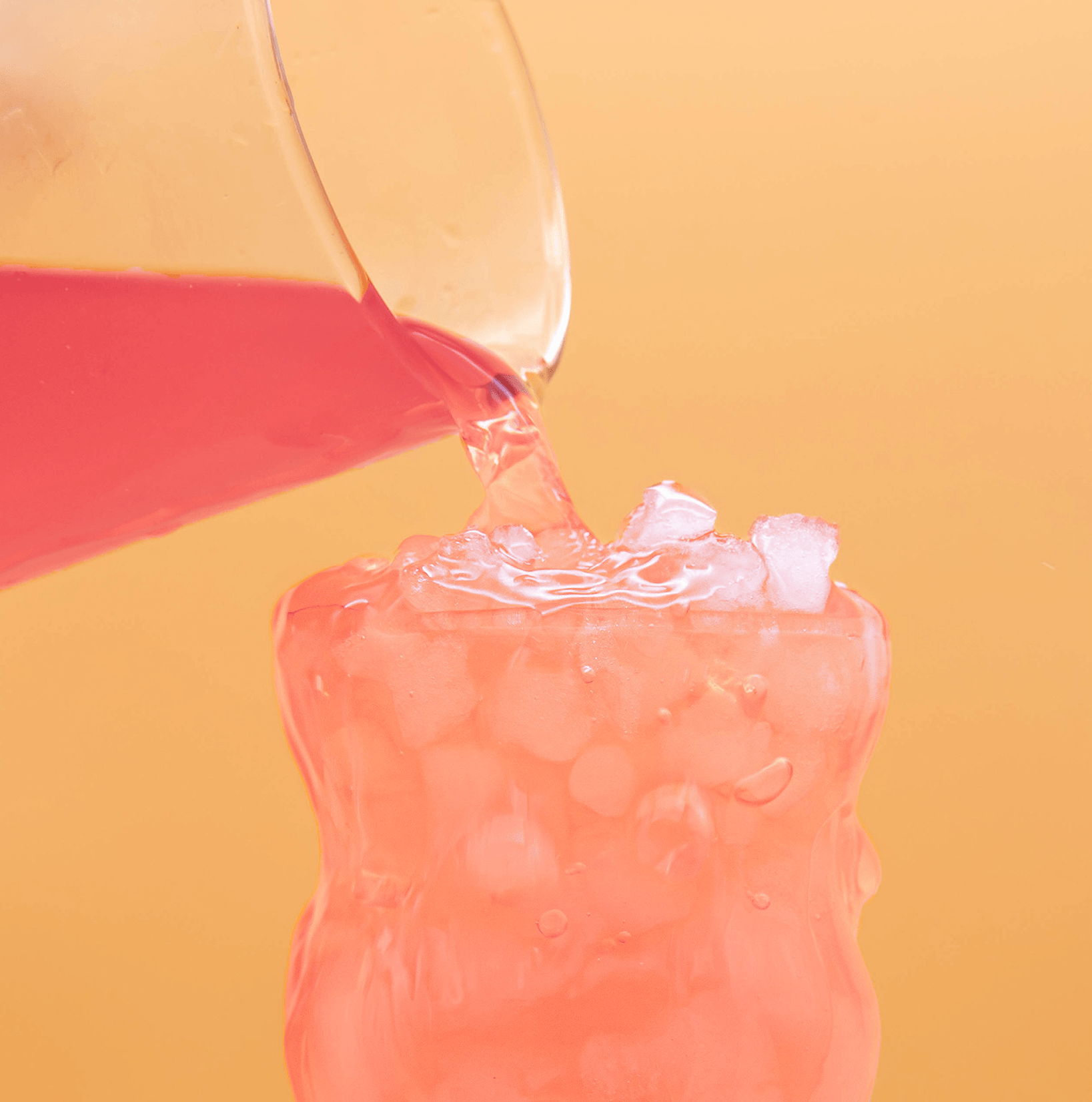 bay breeze lemonade in glass