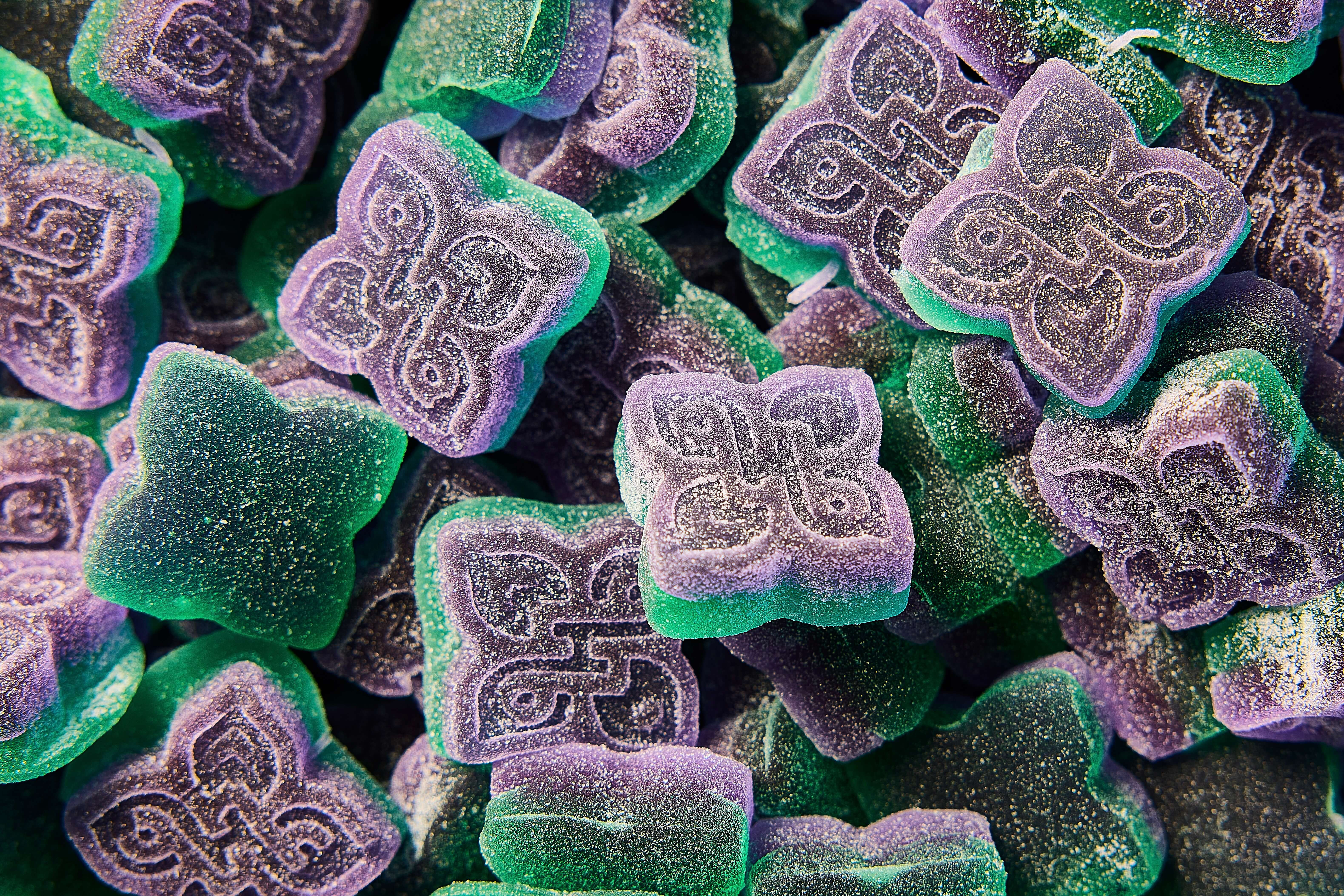 dual-toned gummies in a pile