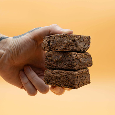 delta 9 brownies in hand