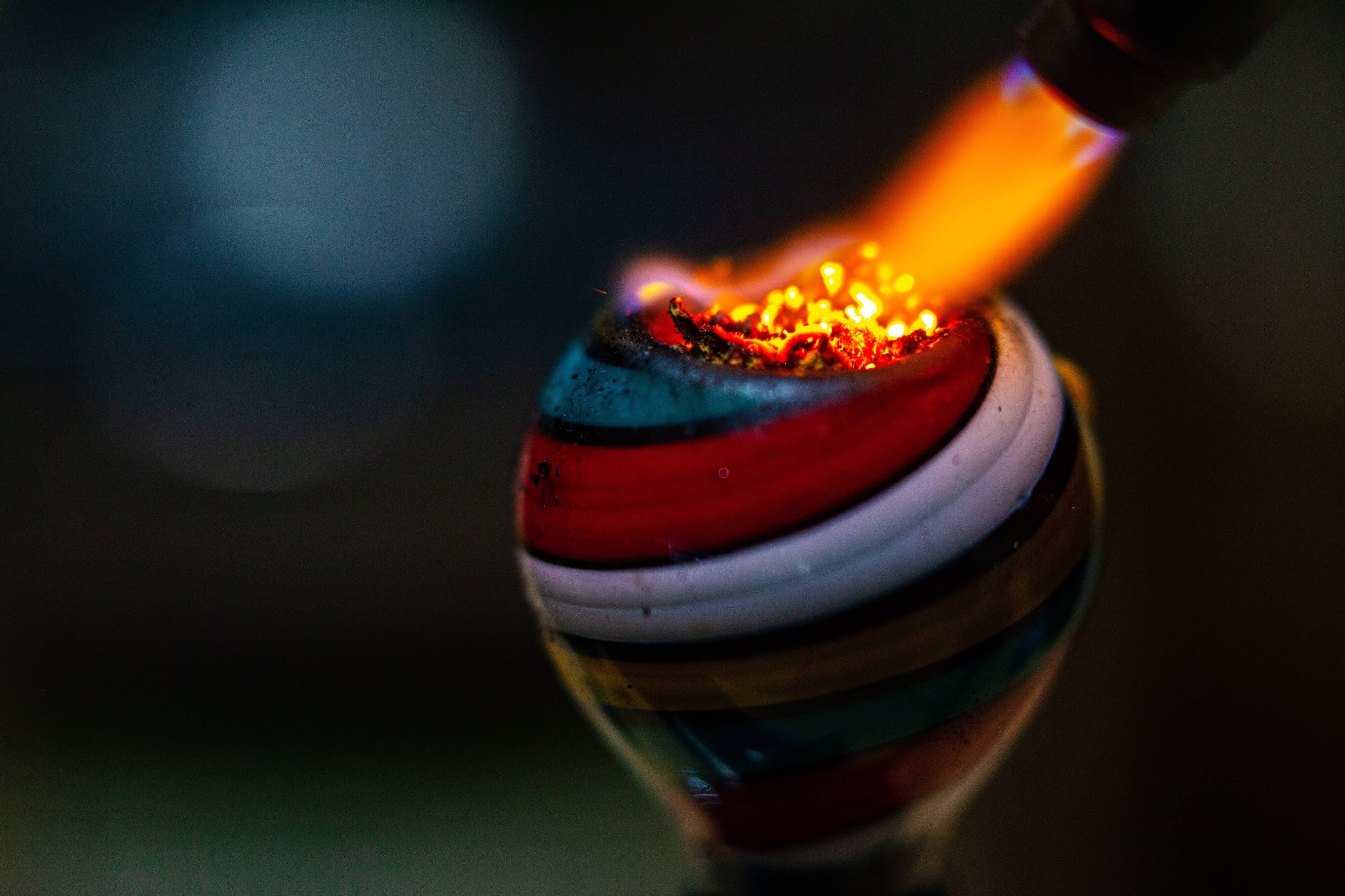 Torch Heating Glass Dab Rig with Concentrate Ignition