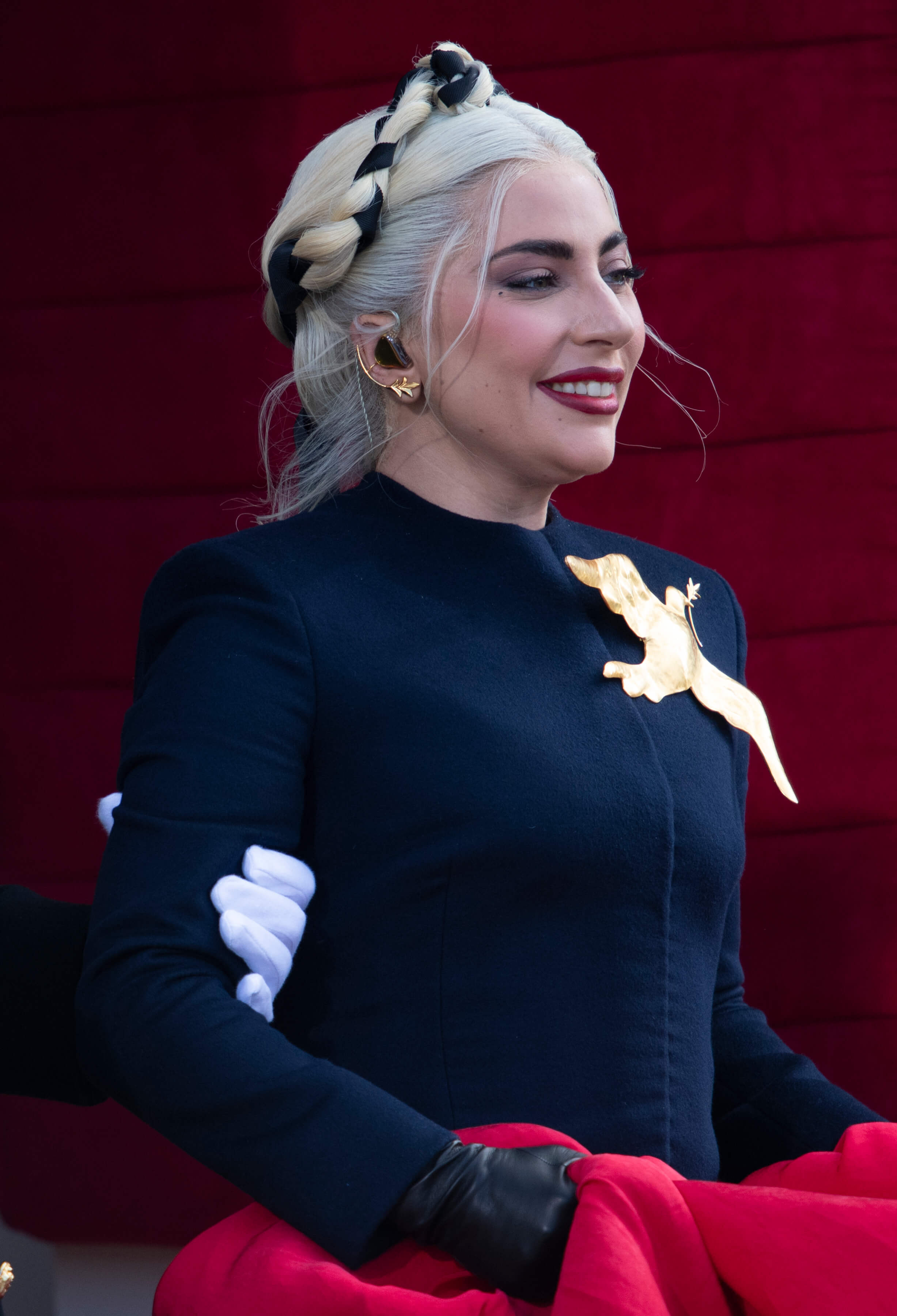 Lady Gaga photo By Carlos M. Vazquez II - 210120-D-WD757-1720, CC BY 2.0