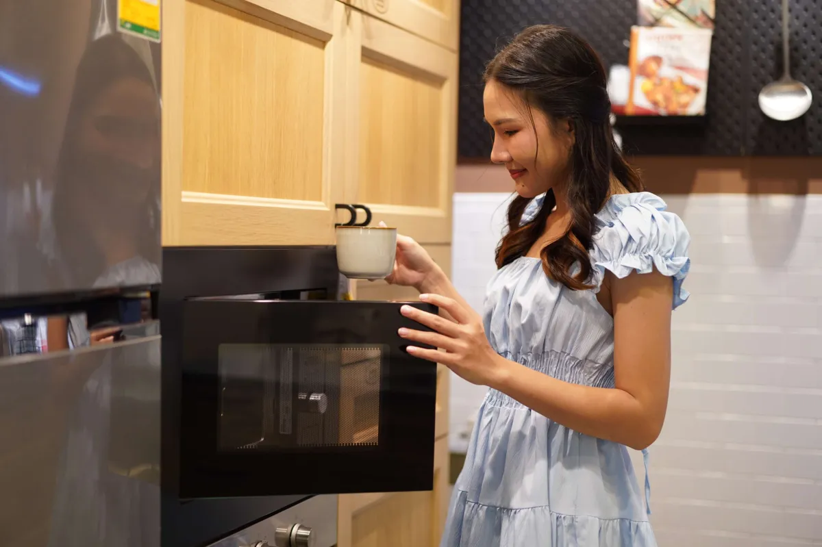 microwaving a cup